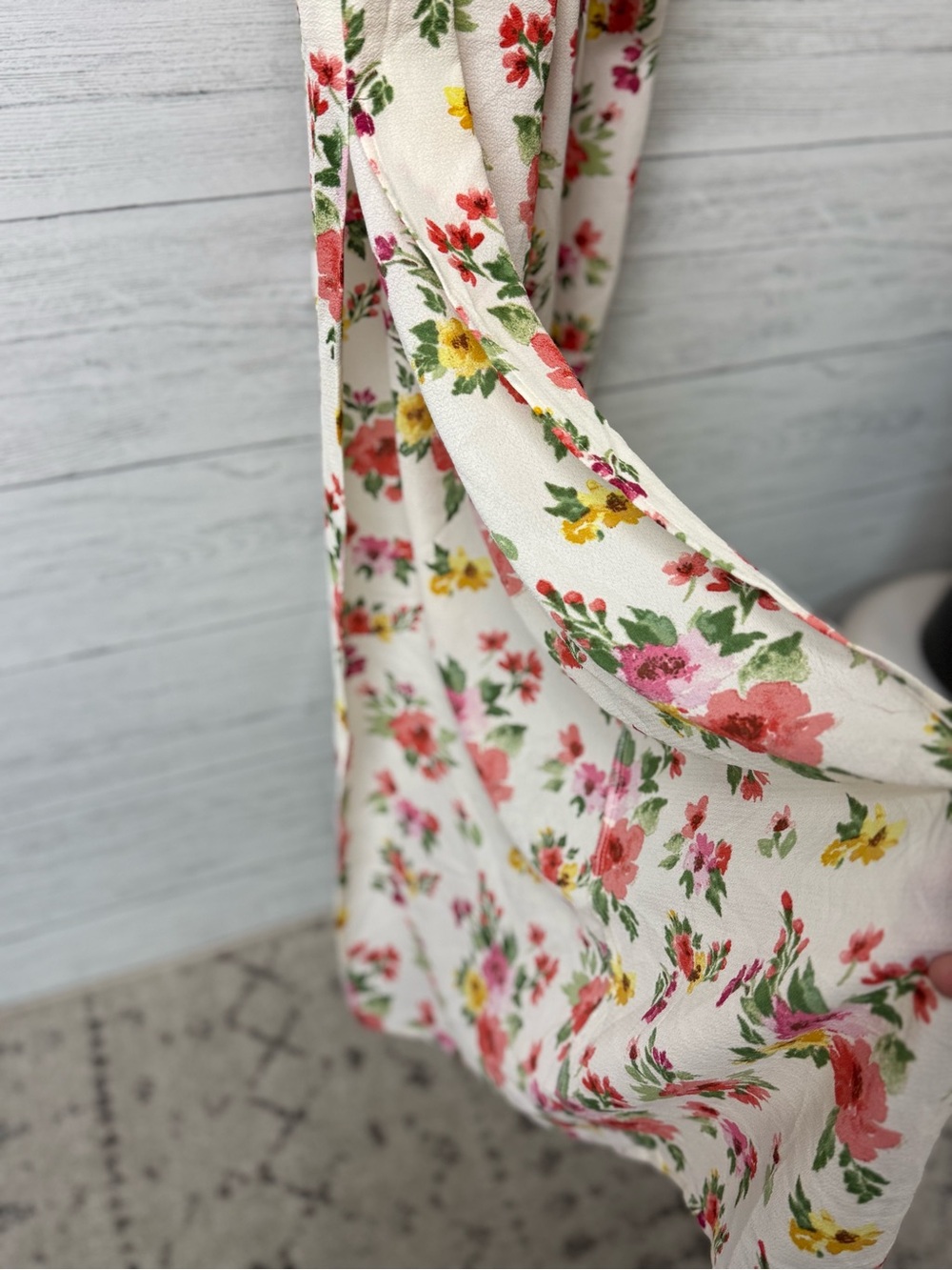 White Floral Wide-Leg Jumpsuit by One Clothing Los Angeles - Picture 5 of 10